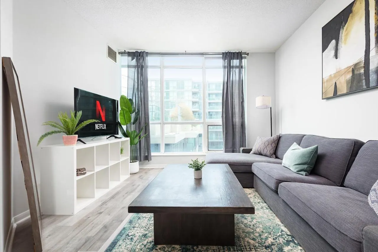 Modern & Spacious 2 Bed Condo Across From Lakeshore! Toronto 0*,  Canada